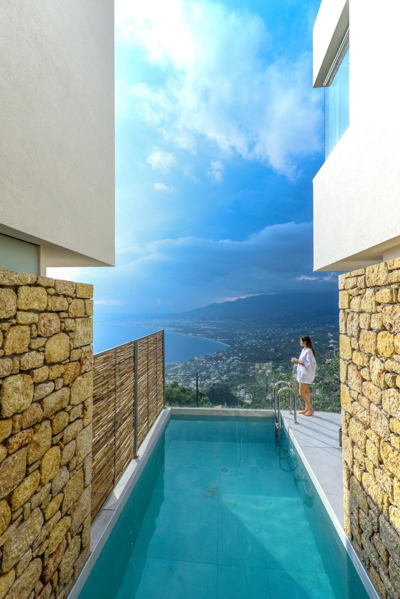 Villa Lithos Retreat 1 Kalamata Exterior foto